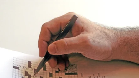 Warto rozwiązywać krzyżówki. Poprawiają pamięć. 