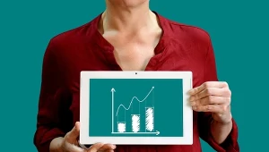 Raportowanie ESG w Polsce dotyczy przede wszystkim dużych firm zatrudniających ponad 500 pracowników oraz osiągających określone progi finansowe