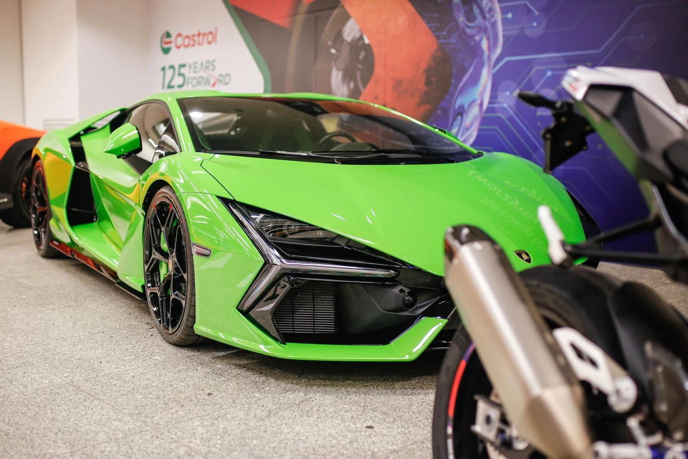 W tym roku odbywa się czwarta edycja wydarzenia. Zgromadzono łącznie 100 pojazdów.