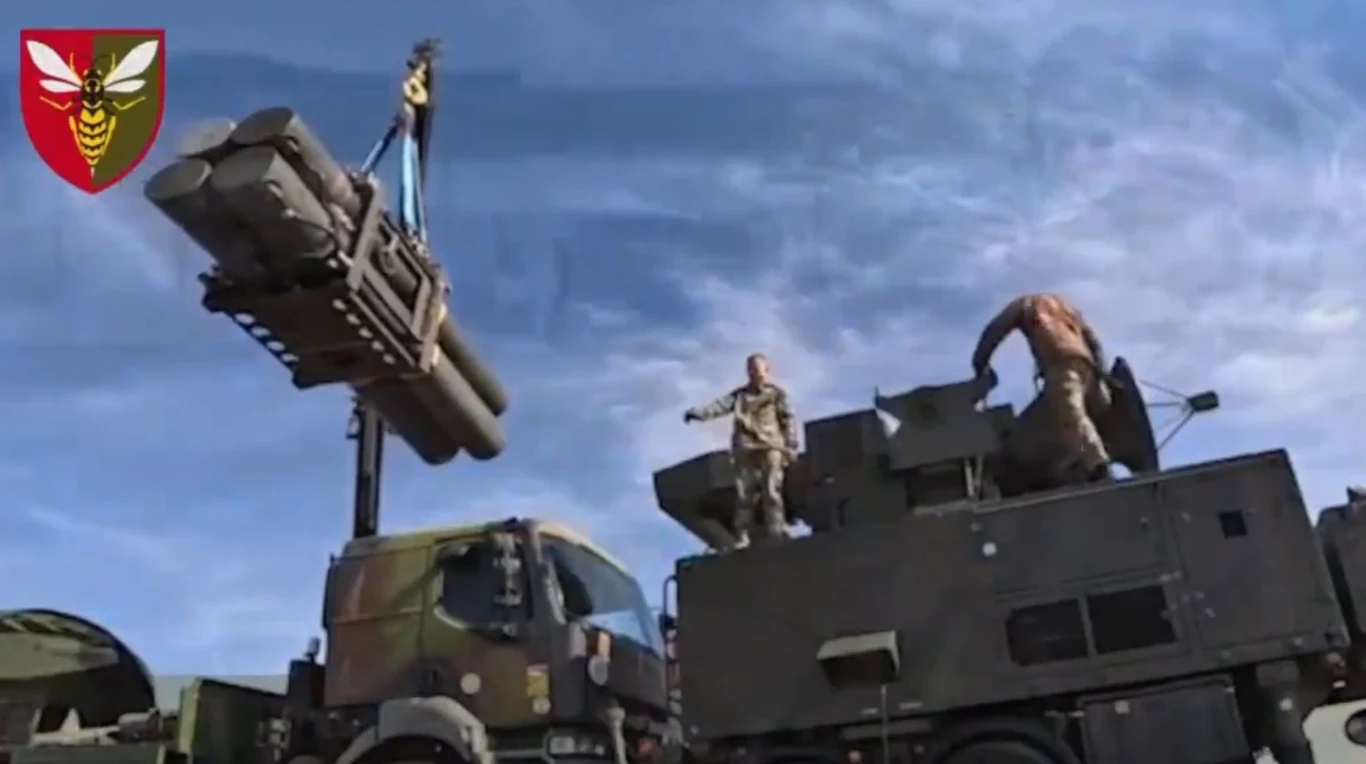 System Crotale-NG w służbie Sił Powietrznych Ukrainy (screen z nagrania) System Crotale-NG w służbie Sił Powietrznych Ukrainy (screen z nagrania)