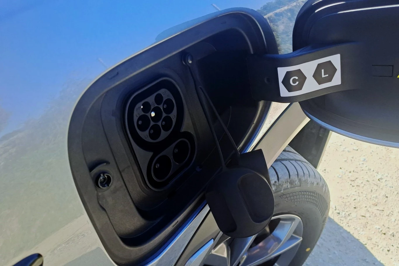 BYD Atto 2 obsługuje ładowanie prądem stałym o mocy 65 kW.