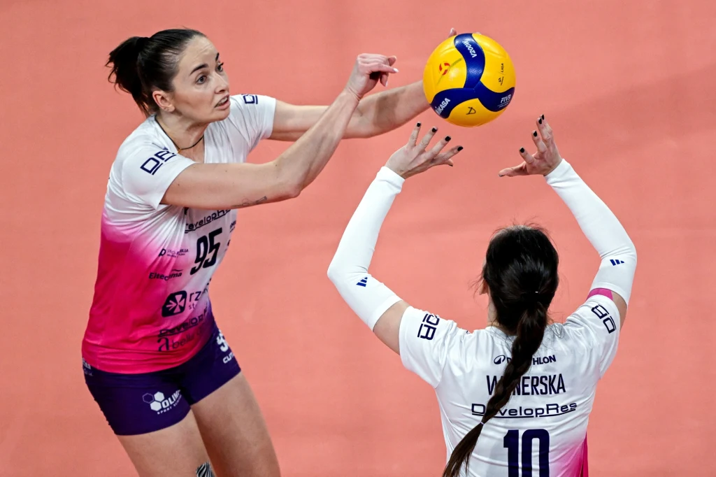 Magdalena Jurczyk (z lewej) i Katarzyna Wenerska