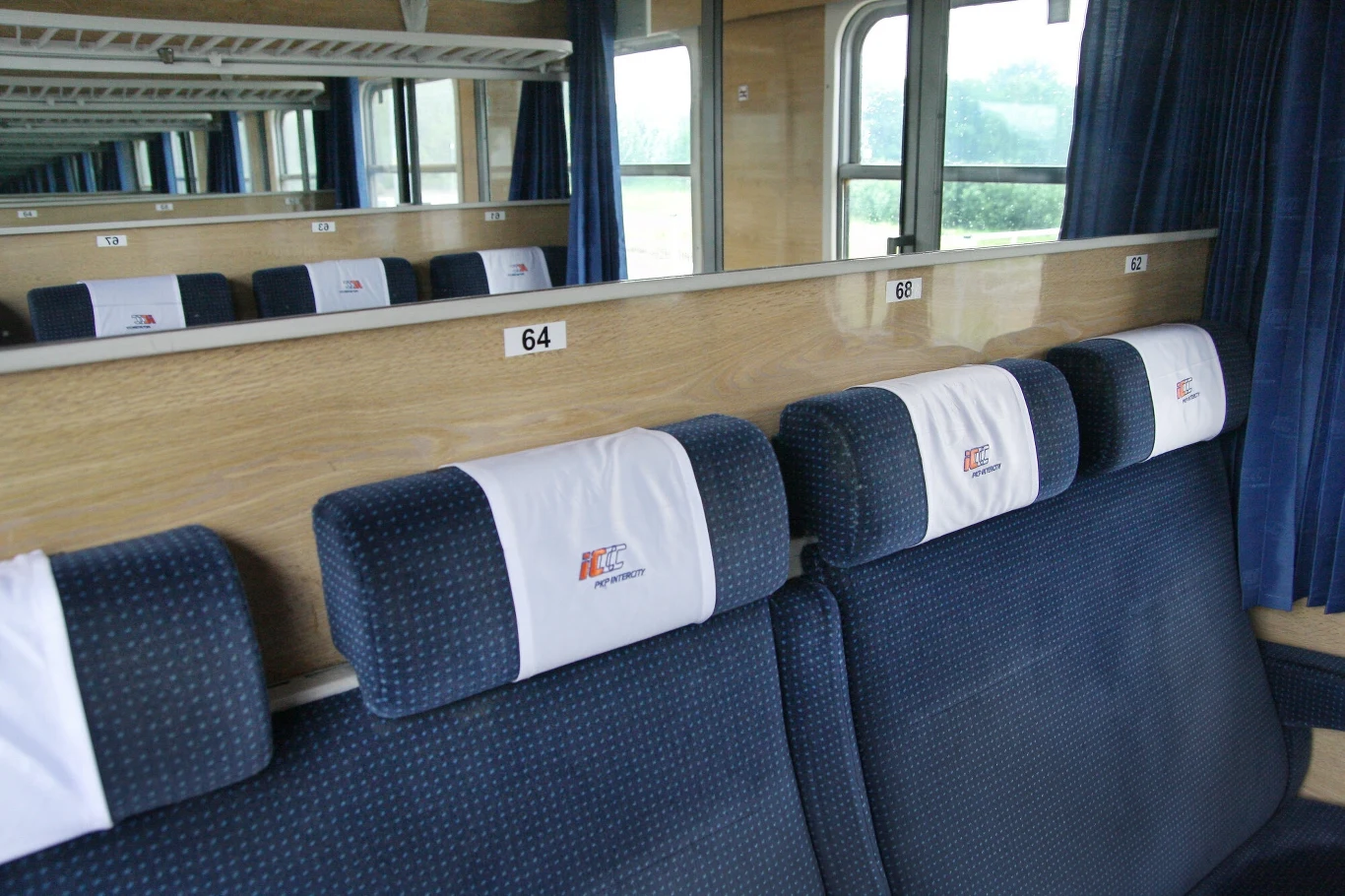 Jak są ponumerowane miejsca w pociągach? Jak są ponumerowane miejsca w pociągach?