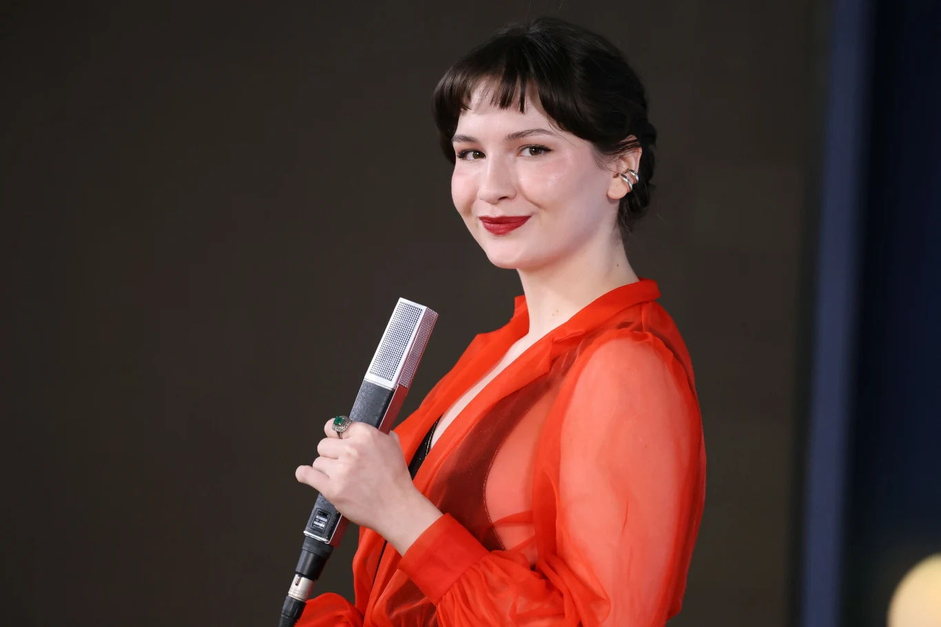 Zuta szykuje się do wydania debiutanckiego albumu Zuta szykuje się do wydania debiutanckiego albumu