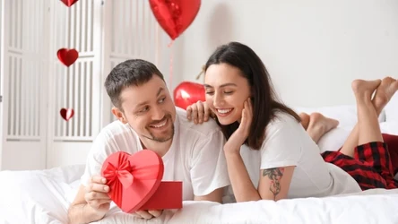 Prezent dla męża na walentynki nie musi być drogi. Elektryczna skrobaczka do szyb świetne się sprawdzi