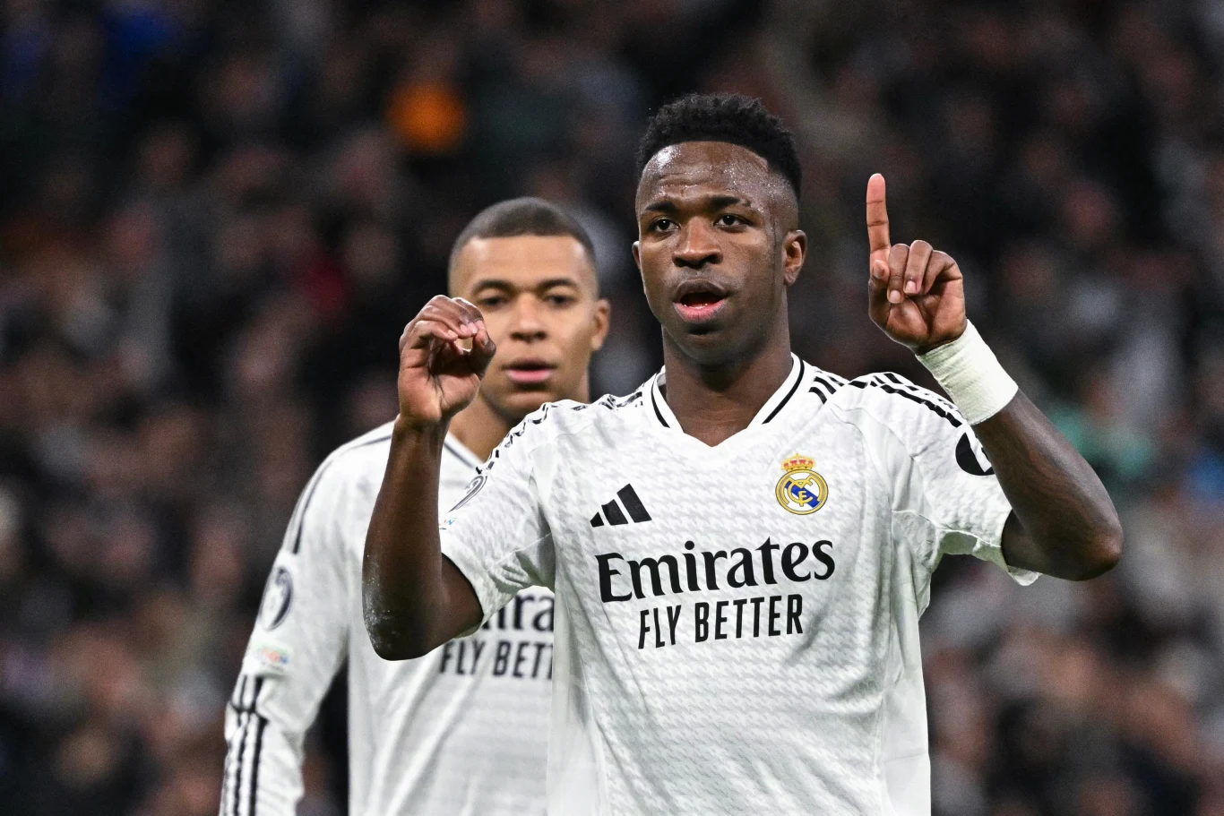 Vinicius Junior i Kylian Mbappe w barwach Realu Madryt