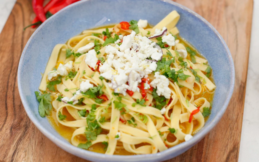 Tagliatelle aglio, olio e peperoncino