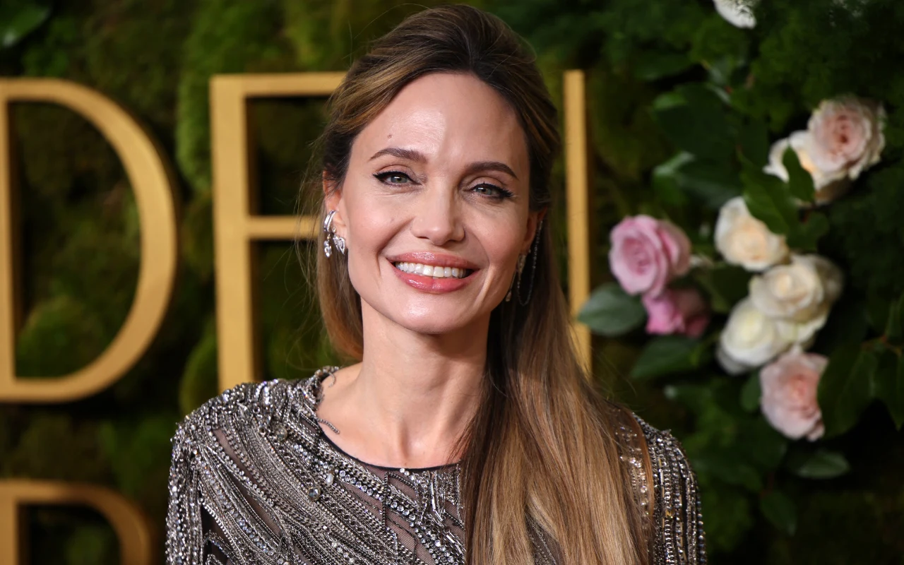 Angelina Jolie