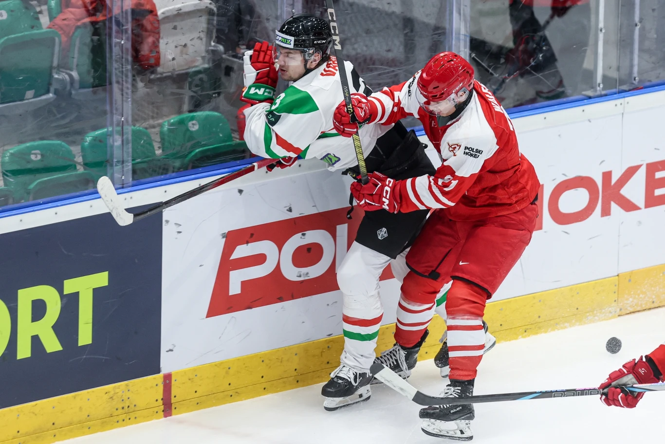 Mecz w hokeju na lodzie Polska - Węgry Mecz w hokeju na lodzie Polska - Węgry