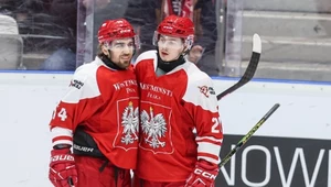 Dwóch naszych najlepszych zawodników turnieju EIHC w Sosnowcu - Dominik Paś (po lewej) i Kamil Wałęga