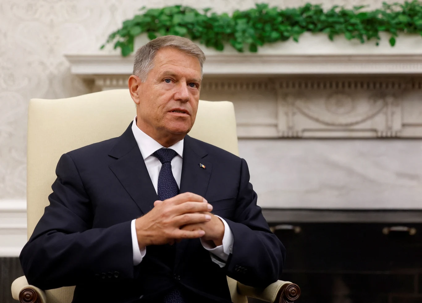 Klaus Iohannis zrezygnował z funkcji prezydenta Rumunii Klaus Iohannis zrezygnował z funkcji prezydenta Rumunii