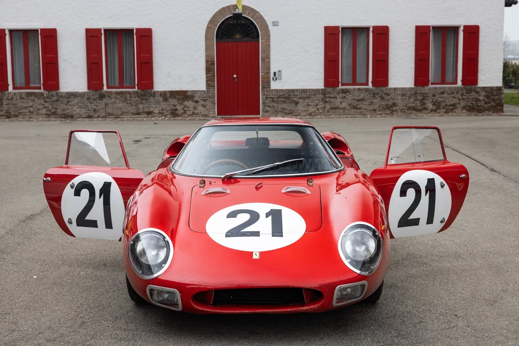 Ferrari 250 LM