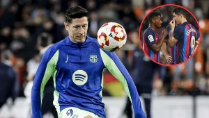 Robert Lewandowski, na małym zdjęciu z Ansu Fatim