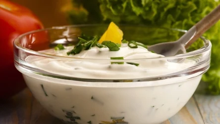 Z jakimi sosami jajka ugotowane na twardo smakują najlepiej?