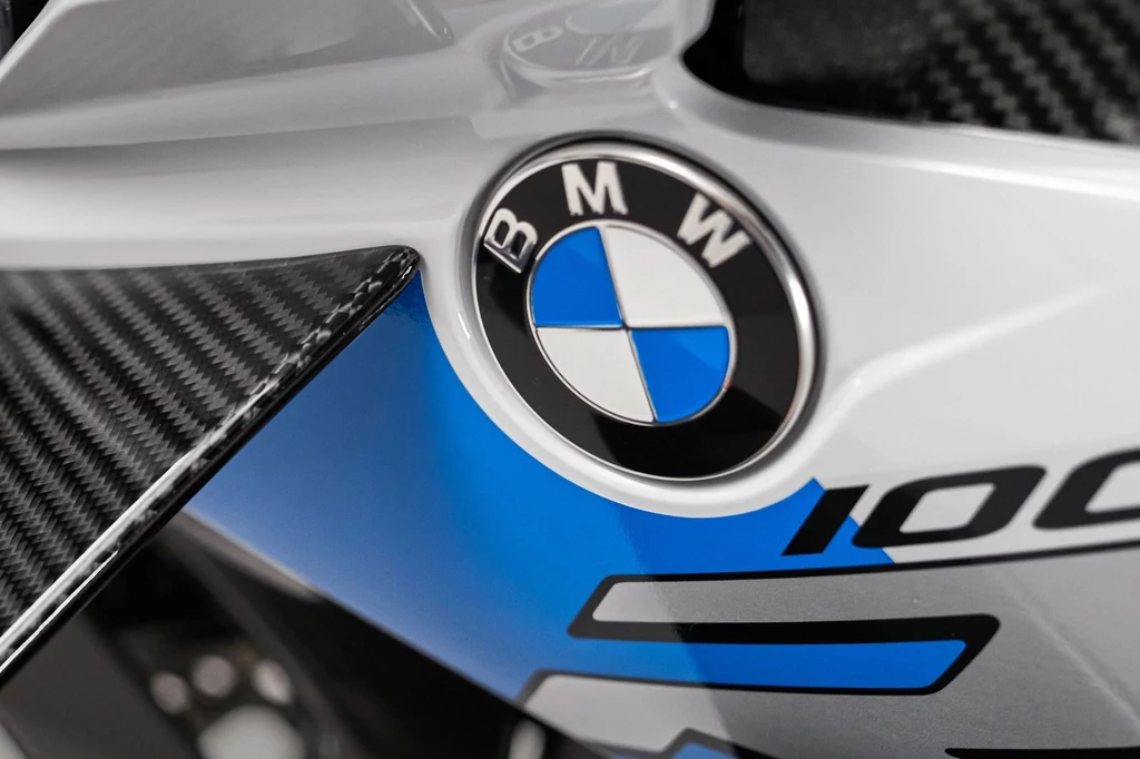 BMW Motorrad podsumowało swoją sprzedaż motocykli w 2024 r.. Zanotowano historyczny rekord.