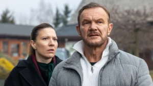 Oksana Czerkaszyna i Cezary Pazura w filmie "Ludzie"