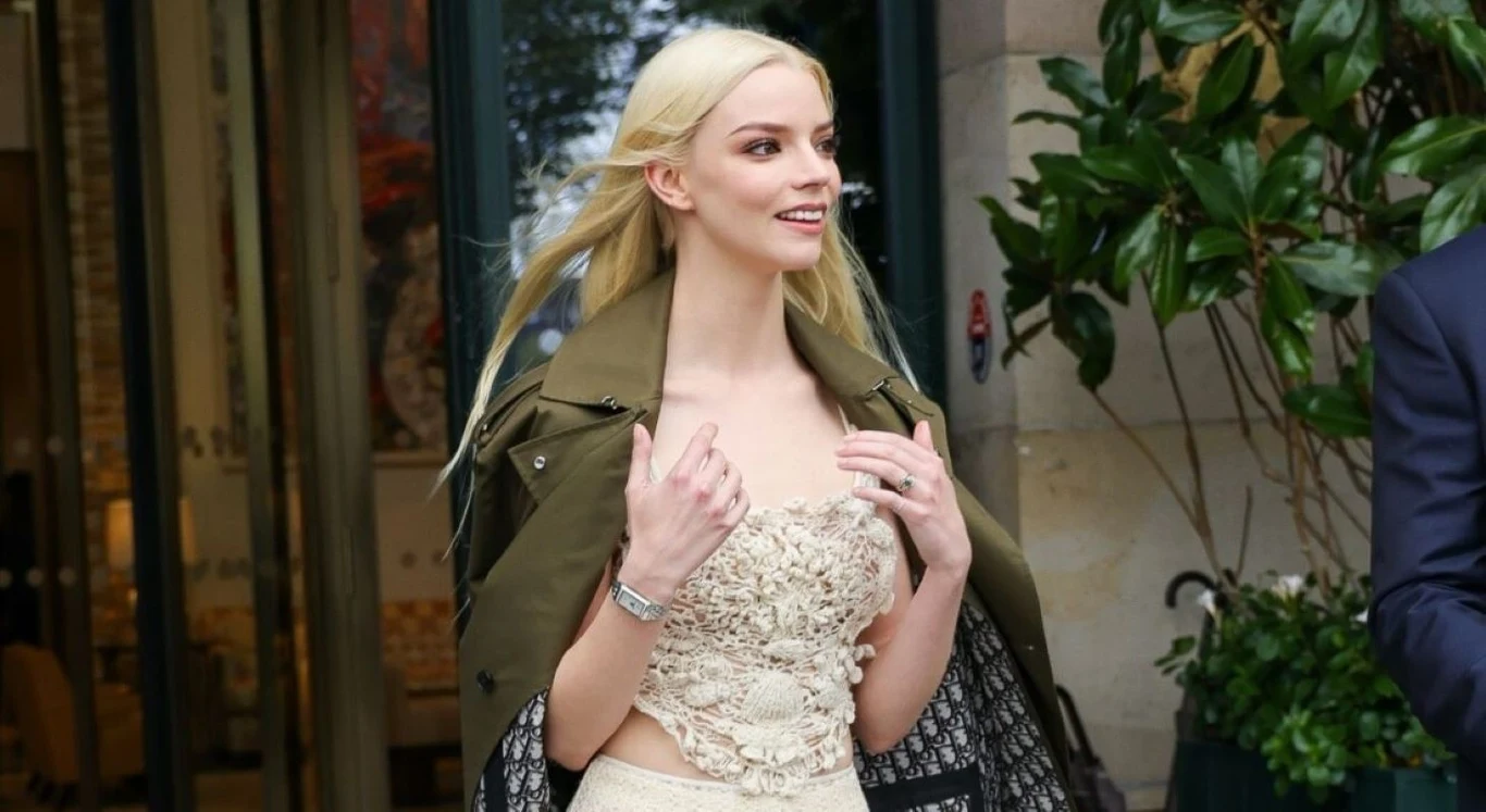 Anya Taylor-Joy już lansuje wiosenne trendy Anya Taylor-Joy już lansuje wiosenne trendy