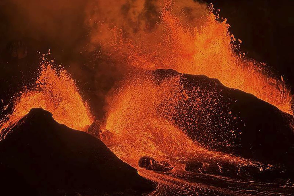 Efektowna erupcja wulkanu Kilauea