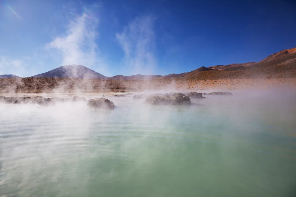 Nowoodkryta ameba świetnie czuje się we wrzątku Jeziora termalne są cennym źródłem energii