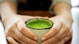 Matcha nazywana jest najzdrowszą herbatą świata i najlepszym zamiennikiem kawy. Pij na lepszy metabolizm
