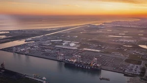 W ubiegłym roku terminal w Dunkierce we Francji (na zdj.) przyjął 27 proc. importu LNG z Rosji. Francja jest głównym odbiorcą rosyjskiego LNG w Europie