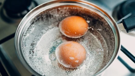 Jak obierać jajka?
