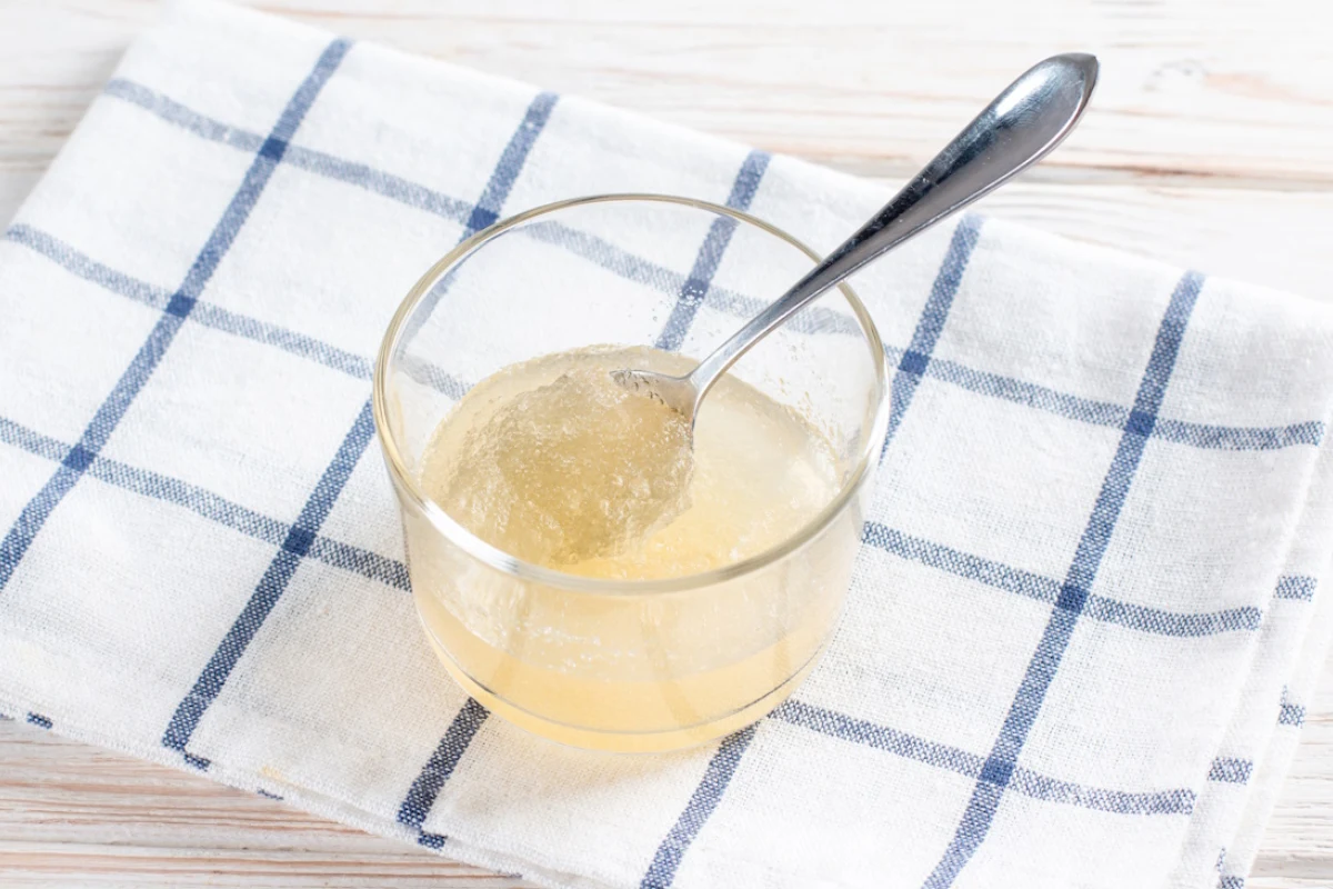 Żelatyna może świetnie odżywić nasze storczyki