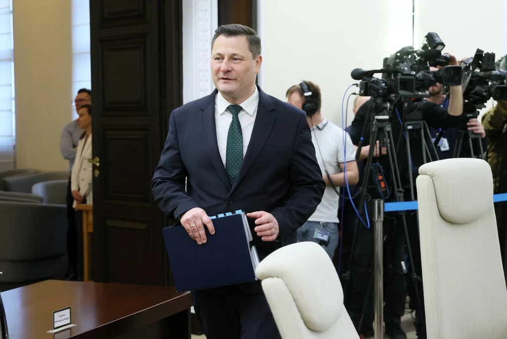 Krzysztof Paszyk wskazał na Adama Glapińskiego w kontekście wysokich kredytów