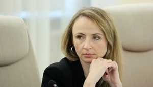 Topnieje wartość "babciowego". Ministerstwo zabrało głos ws. waloryzacji