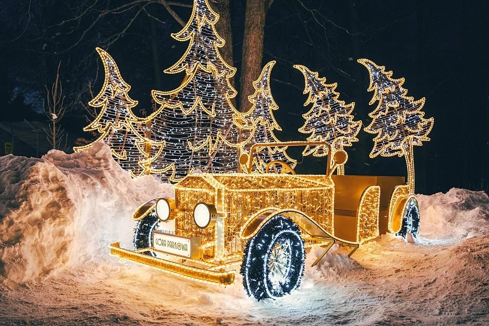 Retro Park Światła na Górze Parkowej w Krynicy-Zdrój Retro Park Światła na Górze Parkowej w Krynicy-Zdrój