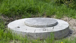 Jak wygląda kontrola szamba? Co sprawdzają urzędnicy?