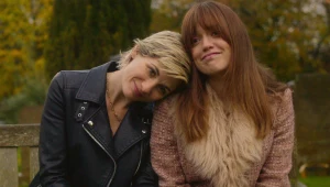 "Toksyczne miasto": Jodie Whittaker i Aimee Lou Wood