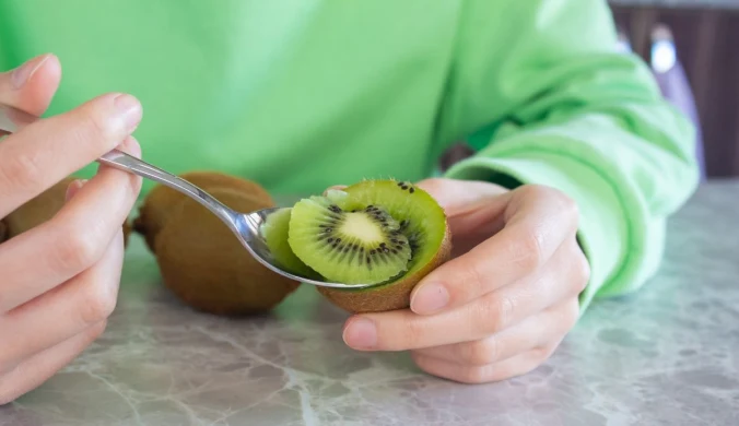 Jedno kiwi dziennie korzystnie wpływa na pracę jelit