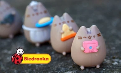 Urocza kolekcja Pusheen w Biedronce! Torby, plecaki i klapki dla miłośniczek słodkich dodatków 😻💖