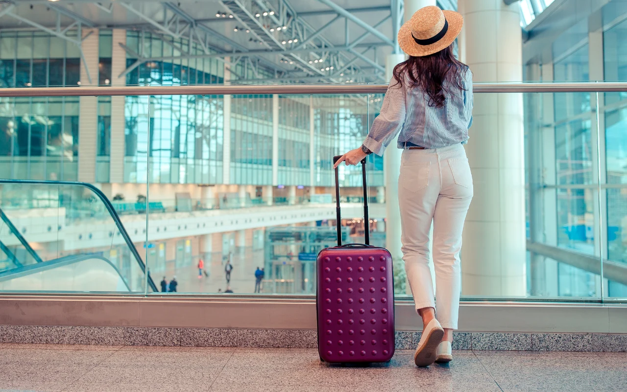 Gdzie i jak szukać tanich lotów?