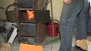 Polacy wracają do ogrzewania węglem