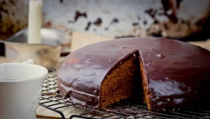 Podobno Tort Sachera był ulubionym deserem austriackiego lekarza Zygmunta Freuda