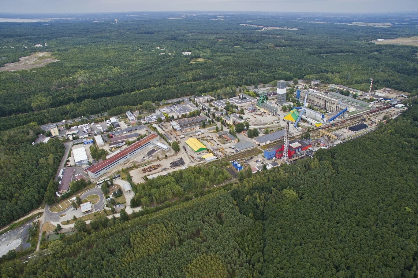 Zakład Górniczy Lubin to najstarsza kopalnia w polskim Zagłębiu Miedziowym. KGHM podaje, że wydobywana tu polimetaliczna ruda zawiera głównie miedź oraz srebro.