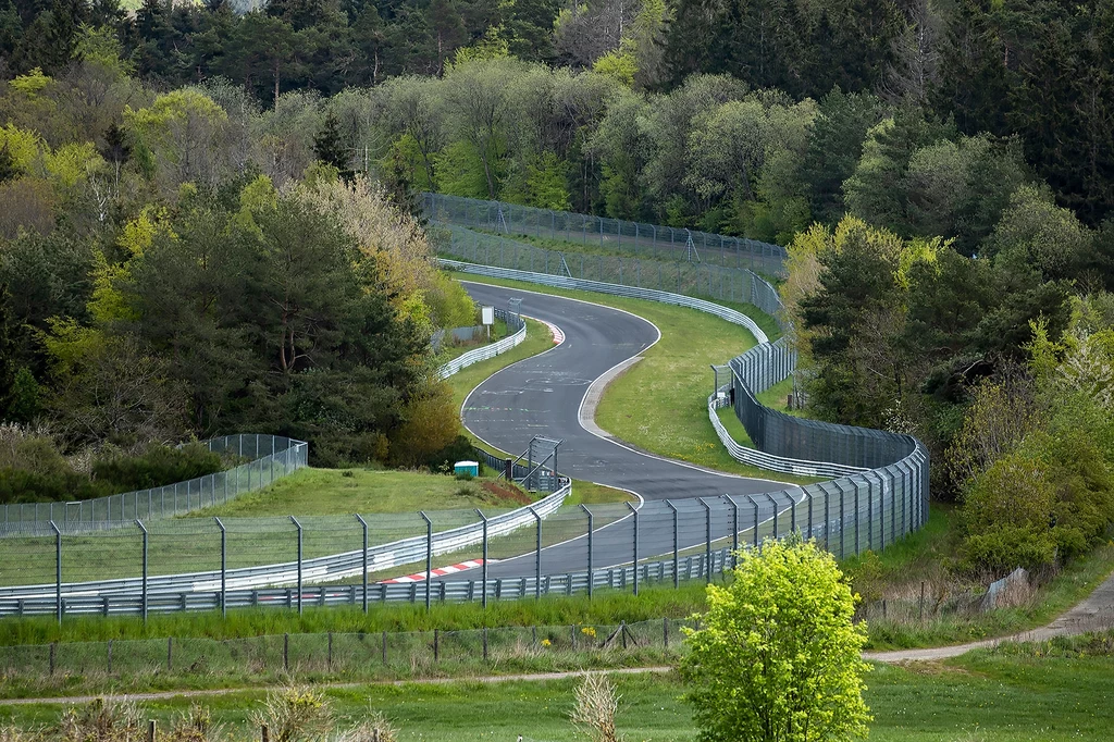 Legendarny tor w Niemczech zmienia zasady. Motocykle na drugi plan