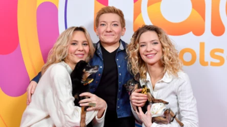 Gwiazdy na pomoc psim seniorom. Kasia Moś, Paulina Gałązka i Olga Dobiecka z fundacji "Psierociniec" w "halo tu polsat"