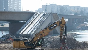 Niemcy muszą pilnie reperować drogi, mosty i linie kolejowe. Na zdj. most Caroli nad Łabą w Dreźnie, który zawalił się we wrześniu 2024 r.