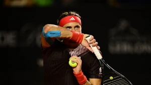 Sensacyjny wynik, światowa "dwójka" poza turniejem. 2,5 godziny walki na nic