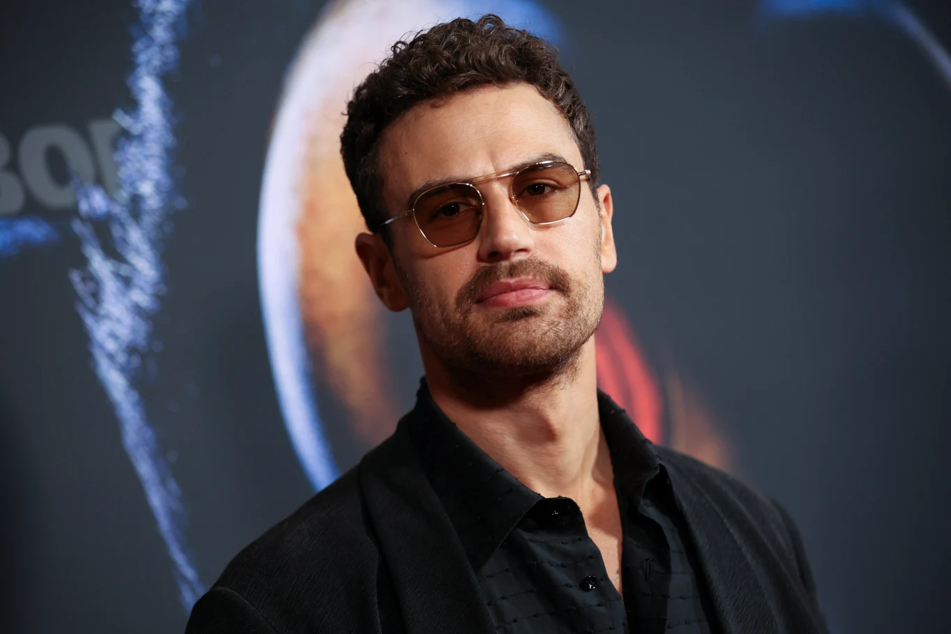 Theo James Theo James