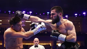 Dimitrij Biwoł - Artur Beterbijew