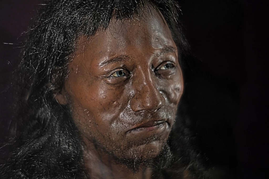 "Cheddar Man" miał ciemną skórę i jasne oczy