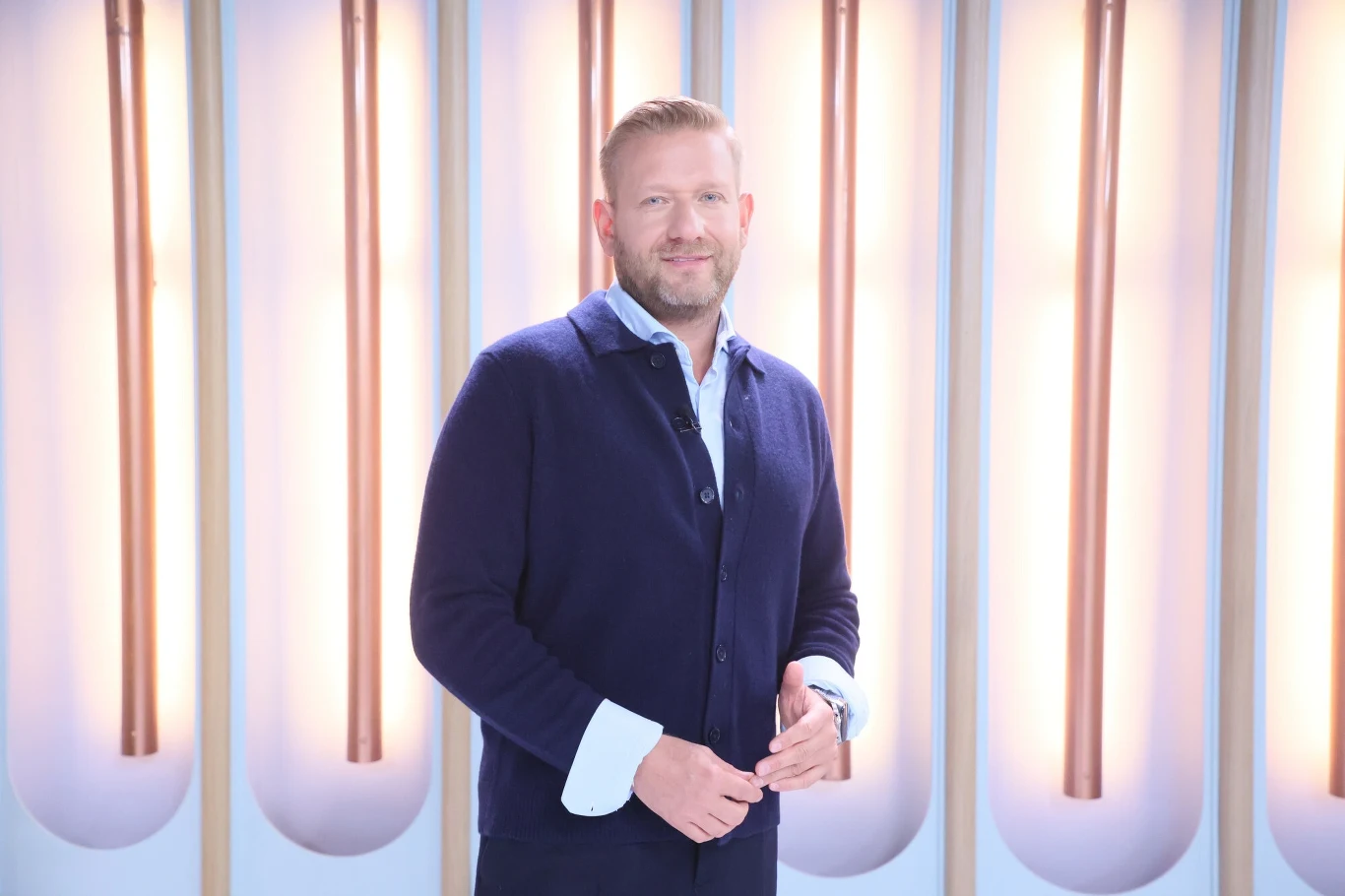 Bartek Jędrzejak na planie "Dzień Dobry TVN"
