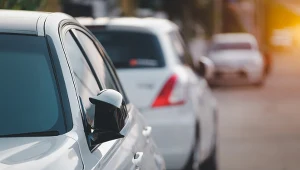 Parkowanie na prywatnym terenie w Austrii - nowe przepisy 2026.