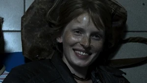 Karolina Rzepa w kadrze z filmu "Dwie siostry"