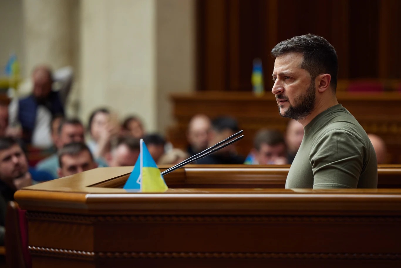 Rada Najwyższa Ukrainy przyjęła rezolucję ws. wyborów prezydenckich Rada Najwyższa Ukrainy przyjęła rezolucję ws. wyborów prezydenckich