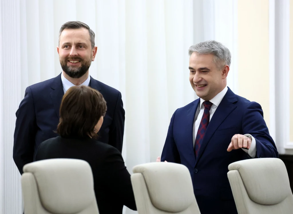 Rząd ma plan na sztuczną inteligencję, MC i MON zacieśniają współpracę